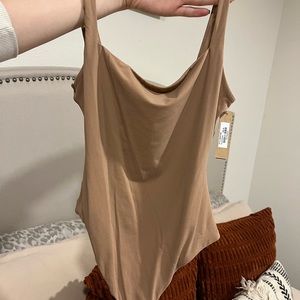NWT XS Skims body suit
